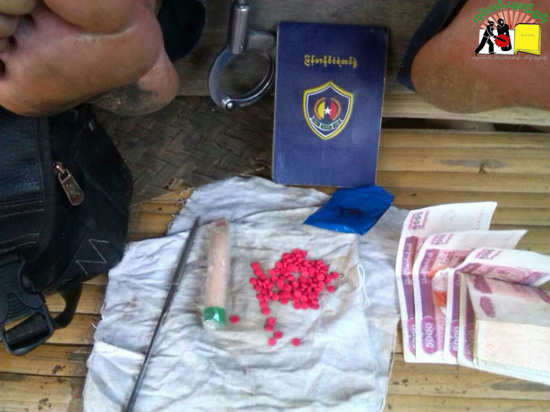 Drugs and Money found on Policeman Thein Htay Aung