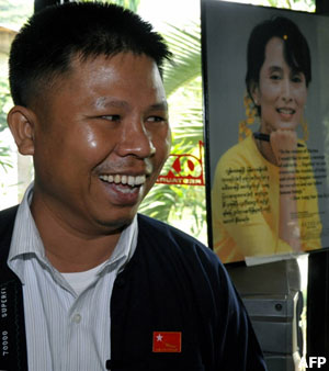 Burma activist Khun Myint Tun, an NLD member of parliament elected in 1990, who now lives in Thailand. The election results were never honoured by the military regime. Photo : AFP