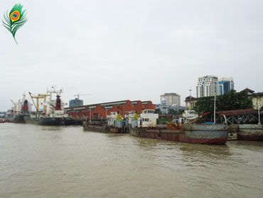 A section of Dalah port, Rangoon, Burma. Photo: Nay Lin Aung / Mizzima