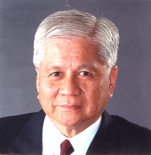 Philippine Foreign Affairs Secretary Albert del Rosario Photo: philippine-embassy.at