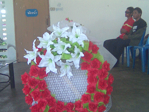 အသတ်ခံလိုက်ရသည့် ကရင်နီ ရွေ့ပြောင်းအလုပ်သမားတစ်ဦး၏ စျာပန အခမ်းအနား