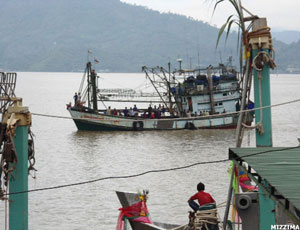  Mizzima & NLD (Kawthaung branch)