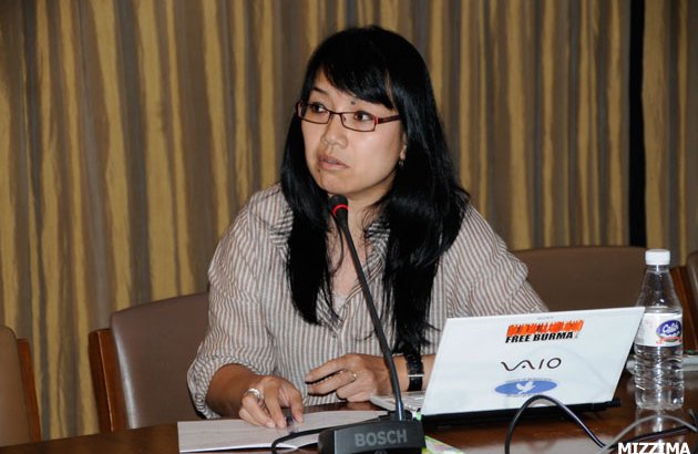 Burma At Crossroads at the India International Center, New Delhi, on Saturday, August 27, 2011 8e39625160d528bbeb407b34414883d8