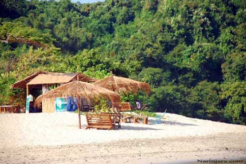 The beautiful lands are not in local Arakanese hands. The picture is taken by Narinjara in Thandwe thandwe-Rakhine-Burma