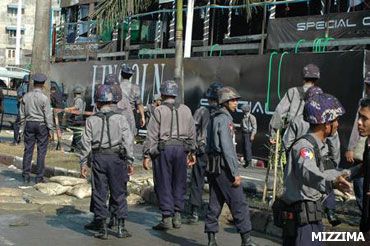 Mizzima water-festival-blast-2011