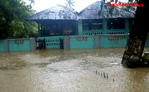 The water level inside the Maungdaw flood-01