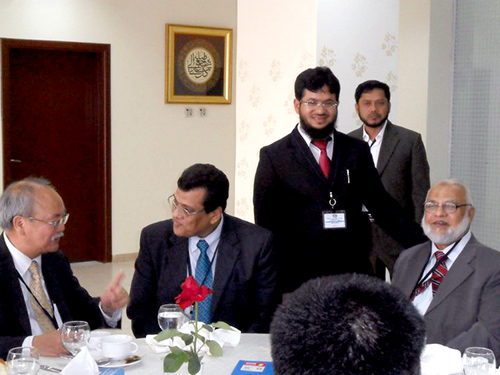 Dr. Wakar Uddin, Dr. Mohamed Younus with Mr. Harn Yawnghwe at the Rohingya convention Mr.harn