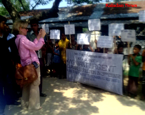 The delegation stand in front of youngsters' rally for their bright future GenevaUNHCR