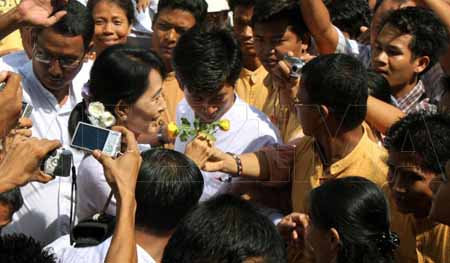 Mizzima opening-ceremony-of-bayda-institute-library-3s