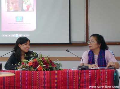 KWAT's Hkawn Seng Pan (left) and Shirley Seng (right) explained their report in a press conference in Chiang Mai, Thailand. senghkawnmai