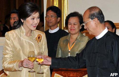 :provided by Thai Government House) yingluck1