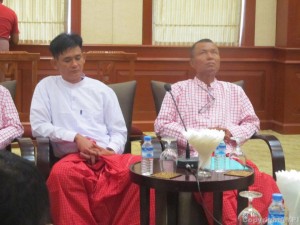 မွန်နိုင်ငံရေးအကျဉ်းသား မင်းမျိုးသွေးနှင့် နိုင်ယက္ခ(Internet) မွန်နိုင်ငံရေးအကျဉ်းသား မင်းမျိုးသွေးနှင့် နိုင်ယက္ခ(Internet)