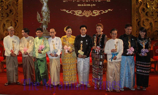 Myanmar-Celebrate-Acadami