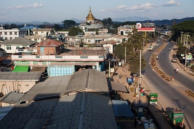 လားရှိုးမြို့တွင်းနှင့် မန်ဆူဘုရား လားရှိုးမြို့တွင်းနှင့် မန်ဆူဘုရား