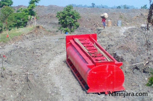 ကျောက်ဖြူမြို့နယ်တွင် အေကောင်အထည်ဖေါ်နေသော ရွှေသဘာဝဓါတ်ငွေ့ စီမံကိန်း တစ်ခု ( ဓါတ်ပုံ- နိရဥ္စရာ) ကျောက်ဖြူမြို့နယ်တွင် အေကောင်အထည်ဖေါ်နေသော ရွှေသဘာဝဓါတ်ငွေ့ စီမံကိန်း တစ်ခု ( ဓါတ်ပုံ- နိရဥ္စရာ)