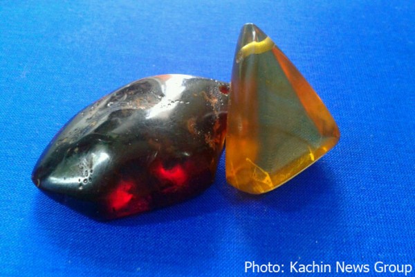 ပရင်း အနီနဲ့ အစိမ်း ပရင်း အနီနဲ့ အစိမ်း