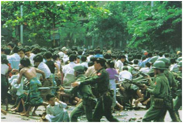 ၈ လေးလုံး၌စစ်တပ်မှဖြိုခွင်းပုံ(photo-internet) ၈ လေးလုံး၌စစ်တပ်မှဖြိုခွင်းပုံ(photo-internet)