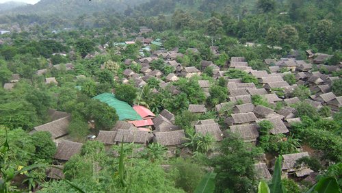 မယ်လ ဒုက္ခသည်စခန်း - ဓါတ်ပုံ-ကေအိုင်စီ မယ်လ ဒုက္ခသည်စခန်း - ဓါတ်ပုံ-ကေအိုင်စီ