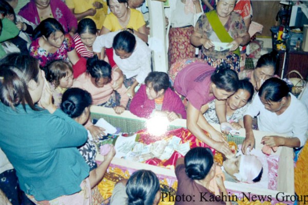 မြန်မာစစ်တပ် လားရှိုး အမှတ် (၁) ၀န်တင်တပ် စစ်သားများရဲ့ ဓါးပြတိုက် သတ်ဖြတ်ခံရတဲ့ ဦး မြင့်ဦး။ မြန်မာစစ်တပ် လားရှိုး အမှတ် (၁) ၀န်တင်တပ် စစ်သားများရဲ့ ဓါးပြတိုက် သတ်ဖြတ်ခံရတဲ့ ဦး မြင့်ဦး။