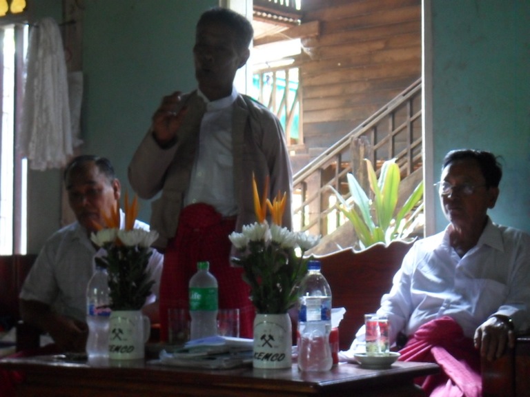 ကြာအင်းဆိပ်ကြီးမြို့နယ် အလုပ်အမှုဆောင်ကော်မတီဝင်များ ရွေးချယ်ဖွဲ့စည်းခဲ့စဉ်(IMNA)