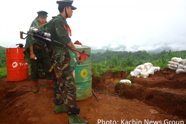 ဖားကန့် ကျောက်စိမ်းမှော် ကေအိုင်အေ ရှေ့တန်းစစ်စခန်းတခု။ ဓါတ်ပုံ- ကချင်သတင်းဌာန ဖားကန့် ကျောက်စိမ်းမှော် ကေအိုင်အေ ရှေ့တန်းစစ်စခန်းတခု။ ဓါတ်ပုံ- ကချင်သတင်းဌာန