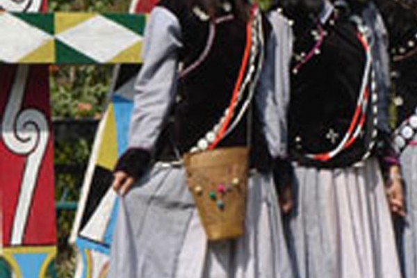 ကချင် လီဆူးအမျိုးနွယ် အမျိုးသမီးနှစ်ဦး ကချင် လီဆူးအမျိုးနွယ် အမျိုးသမီးနှစ်ဦး