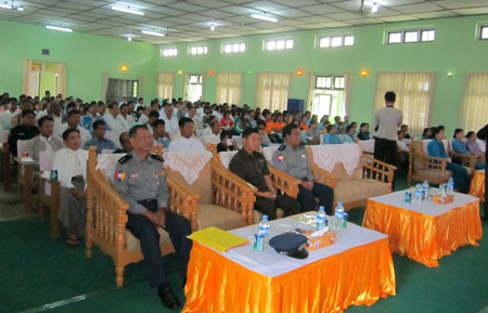 လူကုန်ကူးမူ တားဆီးရေးအတွက် အခမ်းအနား(၁) (ဓါတ်ပုံ-ကေတီ)