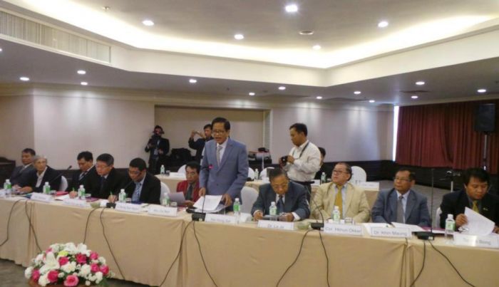 UNFC အဖွဲ့နှင့် အစိုးရကိုယ်စားလှယ် အဖွဲ့တို့ အကြား နိုင်ငံရေး တွေ့ဆုံ ဆွေးနွေးနိုင်ရေး အတွက် တရားဝင် အကြိုညှိနှိုင်းပွဲ ဖေဖော်ဝါရီလ (၂၀) ရက်နေ့ ထိုင်းနိုင်ငံ ဇင်မယ်မြို့ဓါတ်ပုံ လှမောင်ရွှေ facebook UNFC အဖွဲ့နှင့် အစိုးရကိုယ်စားလှယ် အဖွဲ့တို့ အကြား နိုင်ငံရေး တွေ့ဆုံ ဆွေးနွေးနိုင်ရေး အတွက် တရားဝင် အကြိုညှိနှိုင်းပွဲ ဖေဖော်ဝါရီလ (၂၀) ရက်နေ့ ထိုင်းနိုင်ငံ ဇင်မယ်မြို့ဓါတ်ပုံ လှမောင်ရွှေ facebook