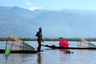 The serenity and culture at Inle lake is fast making the area a popular destination for foreign visitors. But is tourism growth at the lake sustainable? (PHOTO: Xiao Ting Shirley/ Mizzima) The serenity and culture at Inle lake is fast making the area a popular destination for foreign visitors. But is tourism growth at the lake sustainable? (PHOTO: Xiao Ting Shirley/ Mizzima)