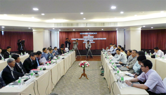 Hla Maung Shwe) Hla Maung Shwe)