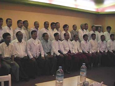 နှစ်ပါတီပေါင်းစည်းပြီး ရခိုင်အမျိုးသားပါတီအဖြစ်မှတ်ပုံတင်ရန်ဆုံးဖြတ် နှစ်ပါတီပေါင်းစည်းပြီး ရခိုင်အမျိုးသားပါတီအဖြစ်မှတ်ပုံတင်ရန်ဆုံးဖြတ်