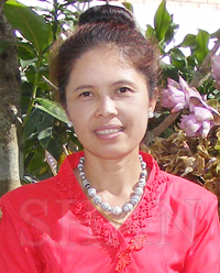 ကျားဖြူပါတီ ပြည်နယ်လွှတ်တော်အမတ် နန်းခမ်းအေး( ဓါတ်ပုံ-သျှမ်းသံတော်ဆင့်) ကျားဖြူပါတီ ပြည်နယ်လွှတ်တော်အမတ် နန်းခမ်းအေး( ဓါတ်ပုံ-သျှမ်းသံတော်ဆင့်)