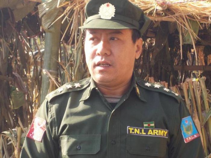 ပလောင်ပြည် လွတ်မြောက်ရေး တပ်ဦး (PSLF) အဖွဲ့၏ ဥက္ကဌ တာအိုက်ဖုန်းအား တွေ့ရစဉ် Phophtaw1301