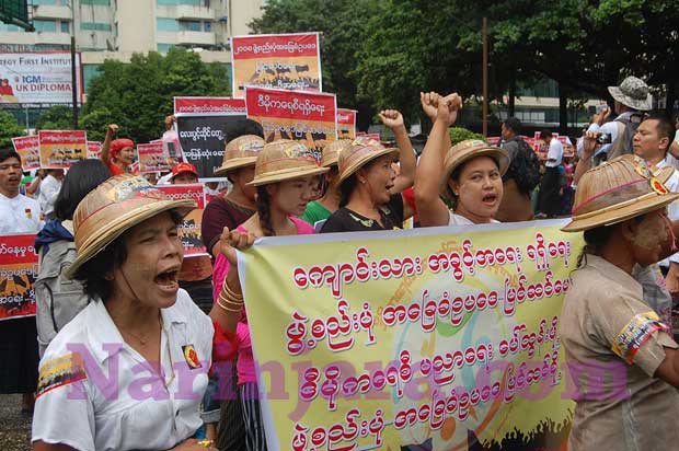 demostration in rangoon