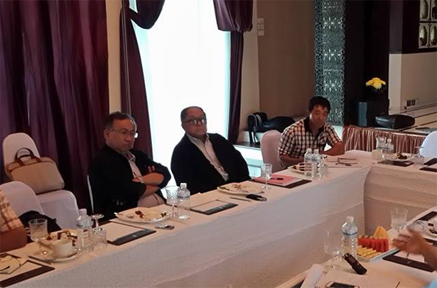 Nyo Ohn Myint) Nyo Ohn Myint)