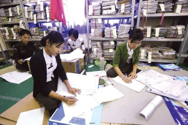 Preparing for the census at the Ministry of Immigration and Population in Nay Pyi Taw on March 14 Preparing for the census at the Ministry of Immigration and Population in Nay Pyi Taw on March 14