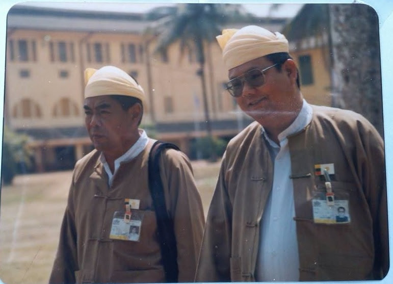 SNLD ဥက္ကဌ ခွန်ထွန်းဦးနှင့် စိုင်းတင်ဝင်း SNLD ဥက္ကဌ ခွန်ထွန်းဦးနှင့် စိုင်းတင်ဝင်း