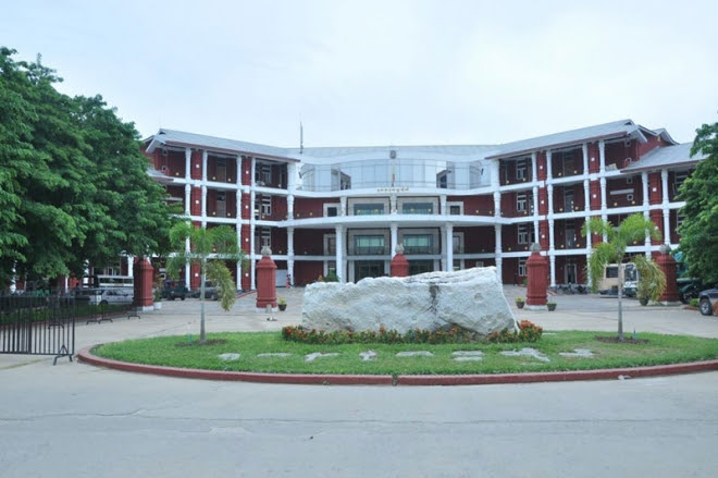 Yadanabon University Yadanabon University