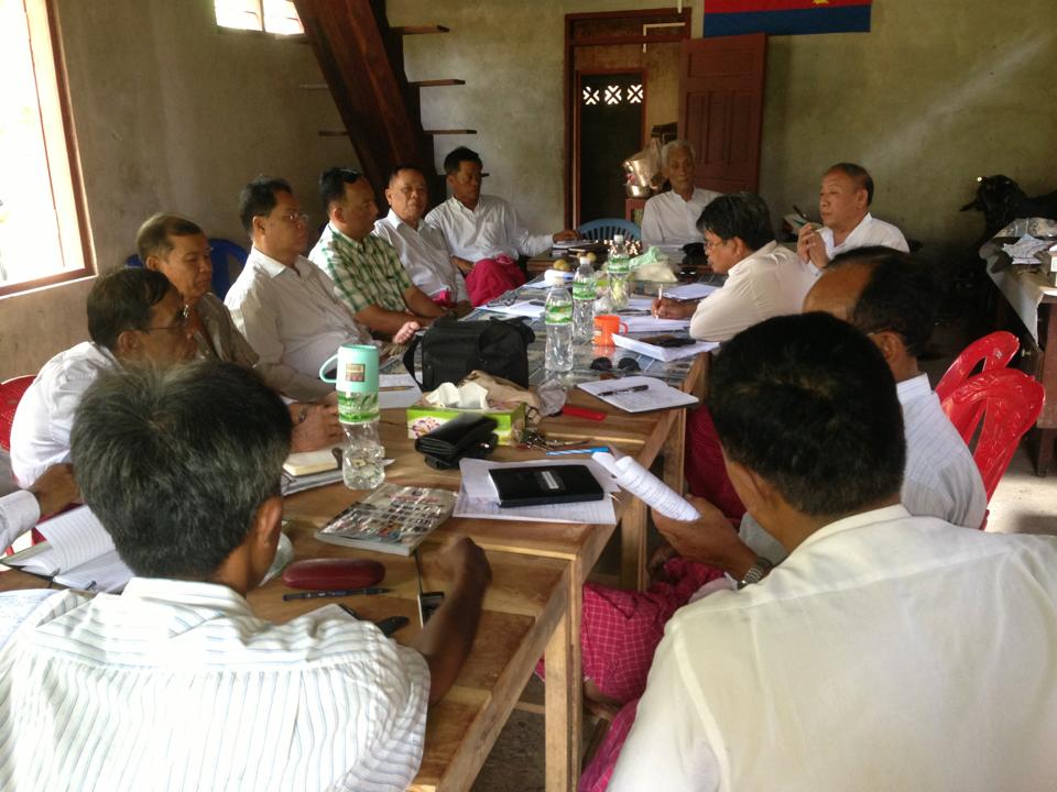 AMDP ဗဟိုအလုပ်အမှုဆောင်အစည်းအဝေးကျင်းပစဉ်(Facebook) AMDP ဗဟိုအလုပ်အမှုဆောင်အစည်းအဝေးကျင်းပစဉ်(Facebook)