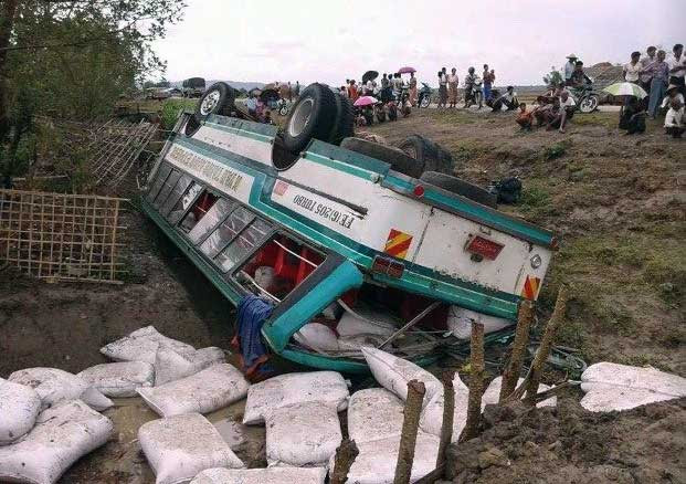 (ဓါတ်ပုံ- ကိုဇော်-မင်းပြား) (ဓါတ်ပုံ- ကိုဇော်-မင်းပြား)