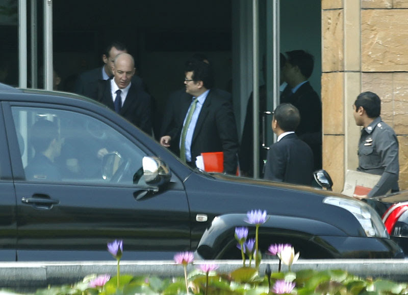 EPA/NARONG SANGNAK British envoy meets Thai and Myanmar officials over murder probe