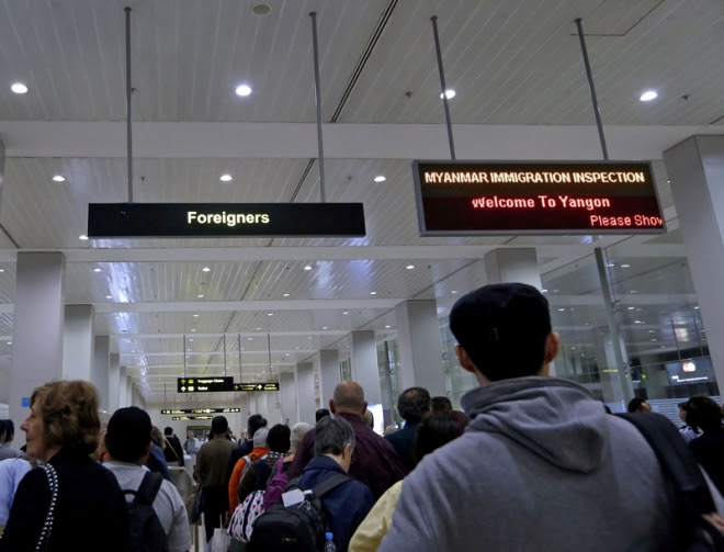  EPA/NYEIN CHAN NAING