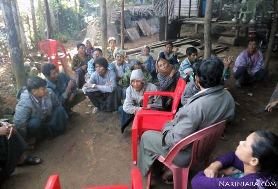 (ဖေါင်စီးရင်း ရေငတ်နေသူများ ပမာ ဖြစ်နေကြရသော မဒဲကျွန်းမှ ဒေသခံပြည်သူများ) (ဖေါင်စီးရင်း ရေငတ်နေသူများ ပမာ ဖြစ်နေကြရသော မဒဲကျွန်းမှ ဒေသခံပြည်သူများ)
