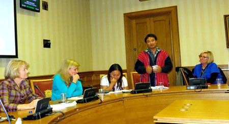 British-Parliament-Meeting