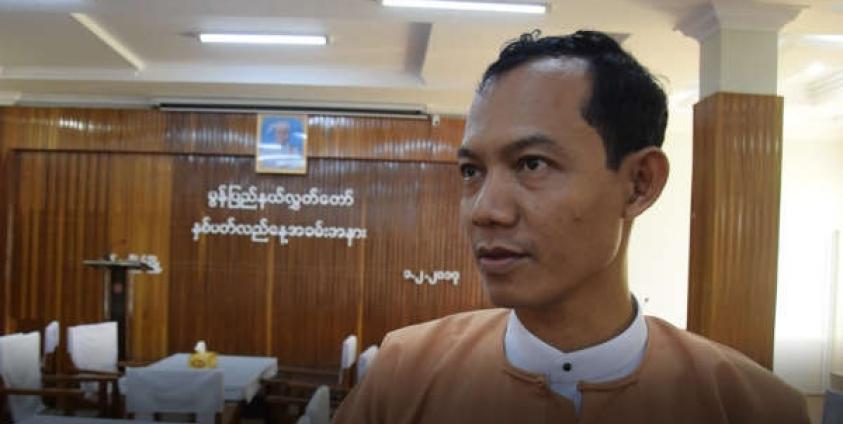 တိုင်းရင်းသားလူမျိုးများအရေးဆိုင်ရာကော်မတီဥက္ကဋ္ဌ ဦးထွန်းမင်းအောင်(MNA)