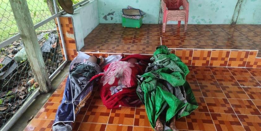 ဓာတ်ပုံ - AA Info Desk