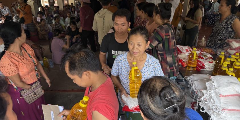 ဓါတ်ပုံ - (စစ်ရှောင်များ / Crd)