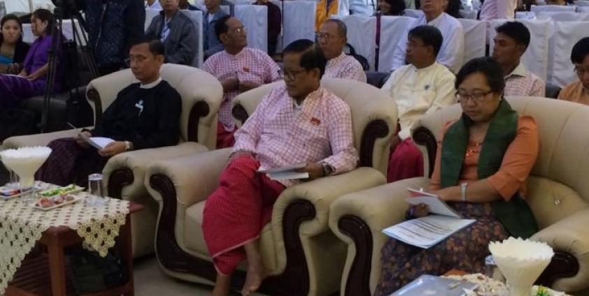 Nai Hongsa at the CBOs and Peace Process Forum