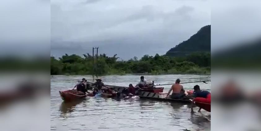 လှိုင်ကနီ-တောင်ပေါက်ရွာကြား သြဂုတ်လ ၂၁ ရက်နေ့က စက်လှေတိမ်းမှောက်မှု ဖြစ်ပွားစဉ် / Crd