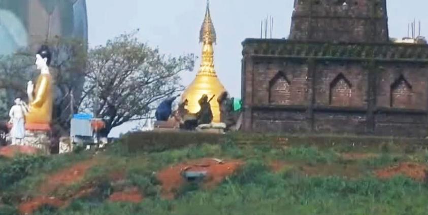 ဓာတ်ပုံ - (ပုံဟောင်း / Crd)